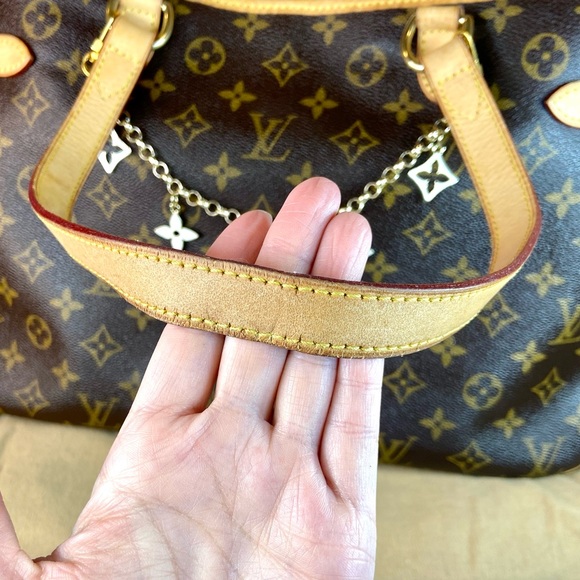 Louis Vuitton Batignolles Horizontal Shoulder bag with charm and dust bag - Picture 11 of 16